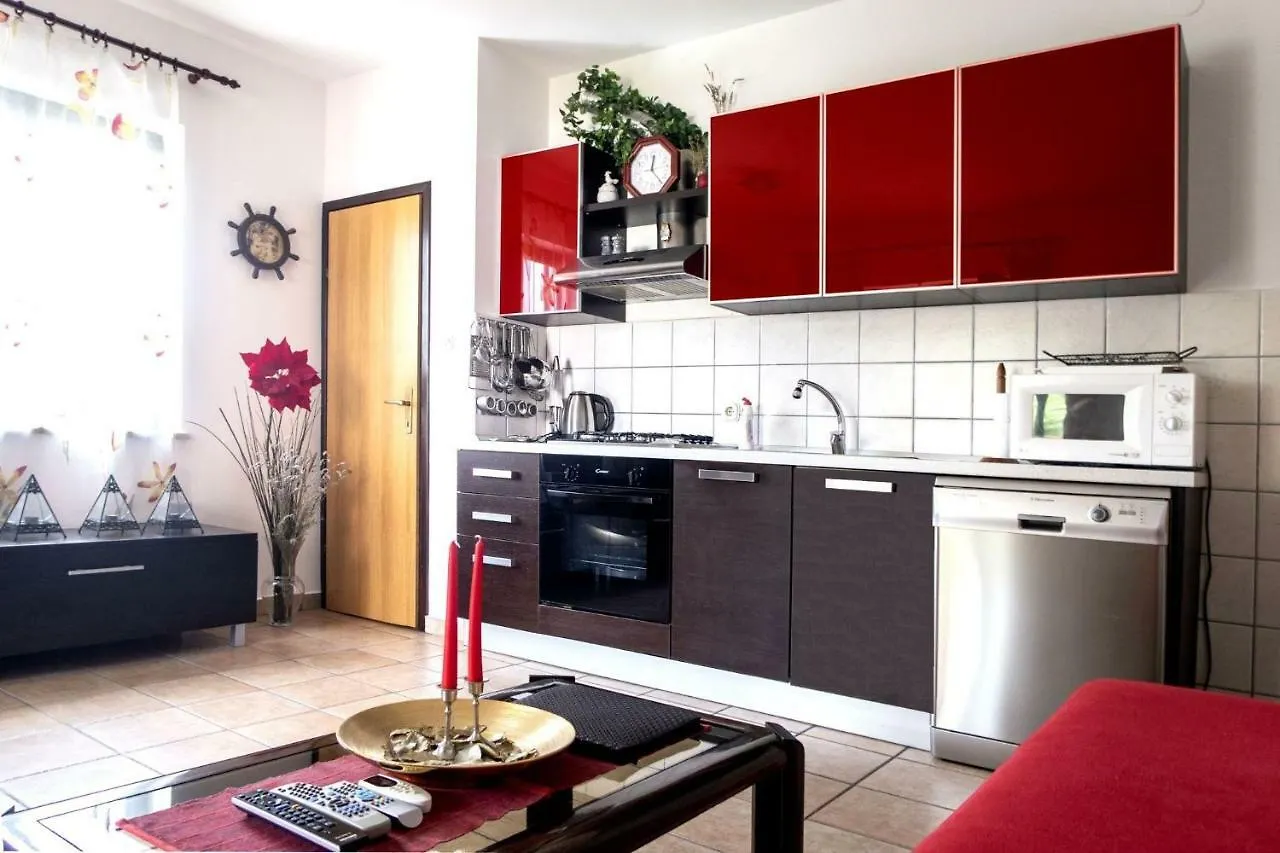 Apartment In Malinska 34911